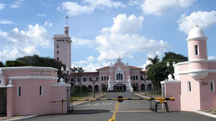 Entrada da Espcex