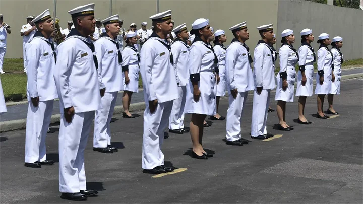 SERVIÇO MILITAR VOLUNTÁRIO-PRAÇAS MARINHEIRO ESPECIALIZADO